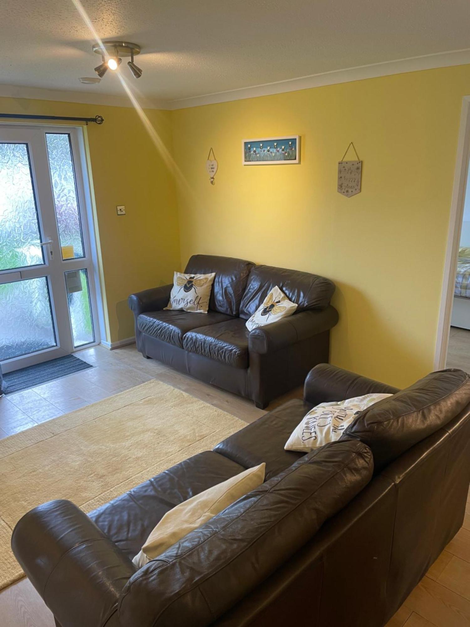 Bumblebee Lodge Saint Cleer Eksteriør bilde