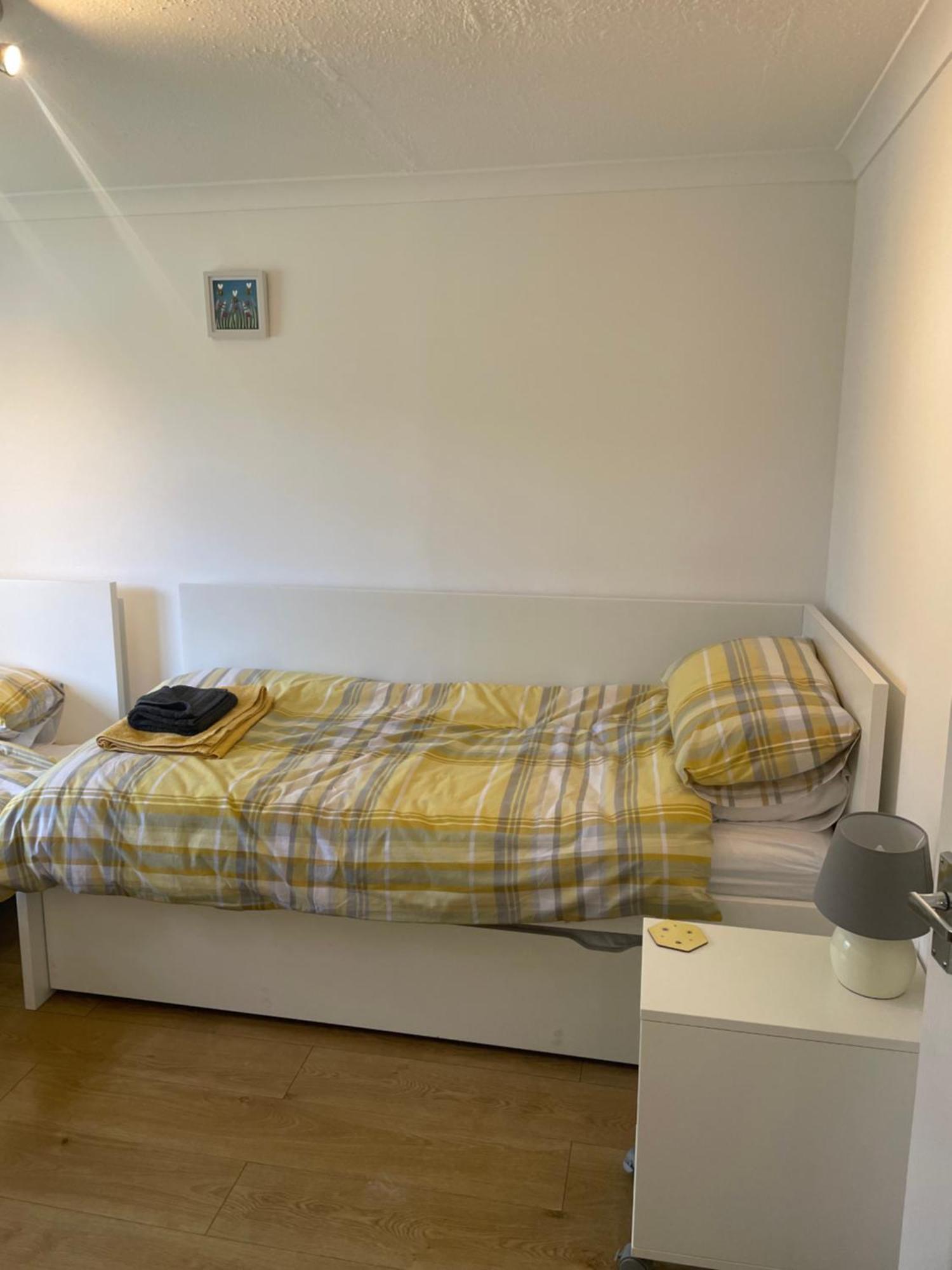 Bumblebee Lodge Saint Cleer Eksteriør bilde